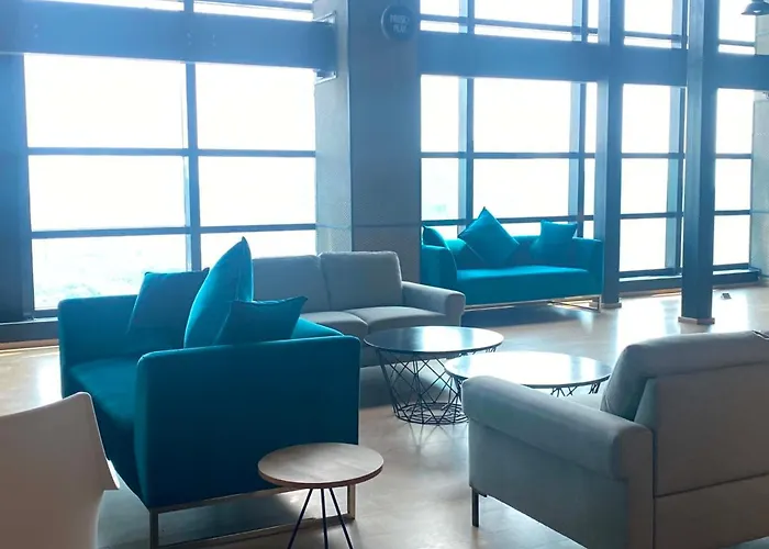 Myhappyplace Elements Hotel Manila